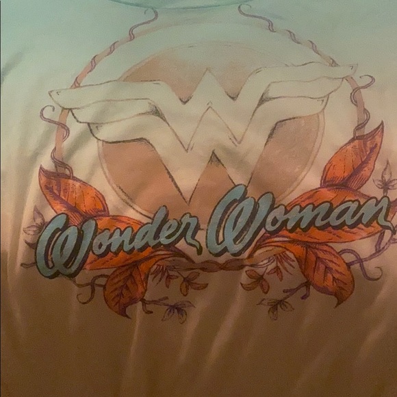 Shirt - Picture 4 of 4